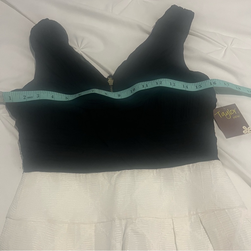 Taylor Dress Black Ivory 2P - Picture 4 of 8